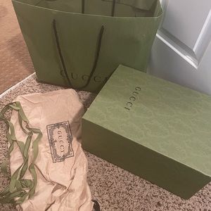 Gucci wrapping